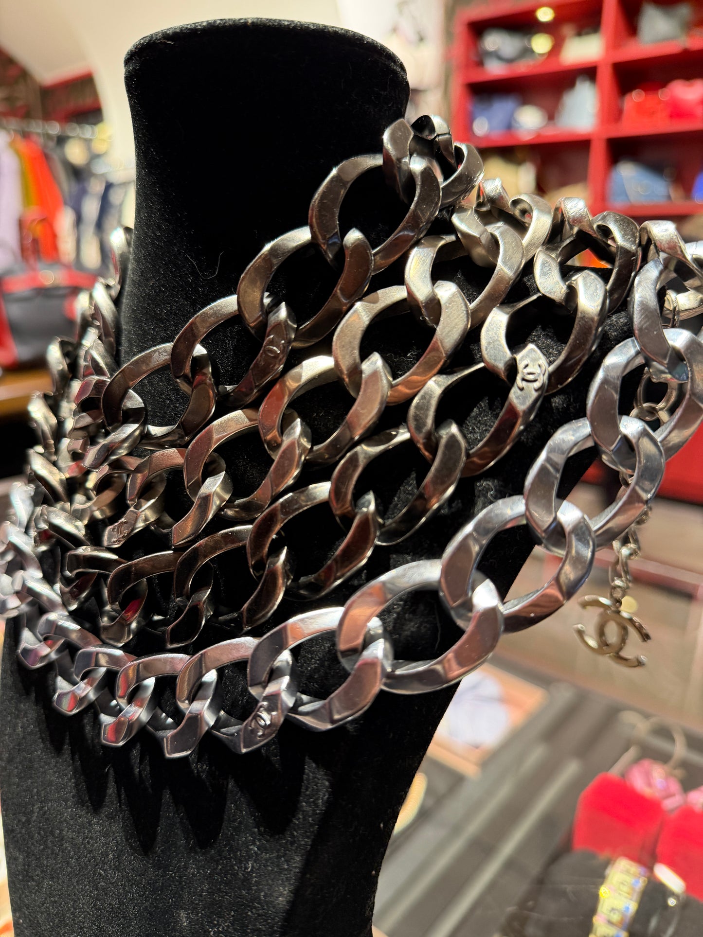 Chanel collana catene RTW F2013