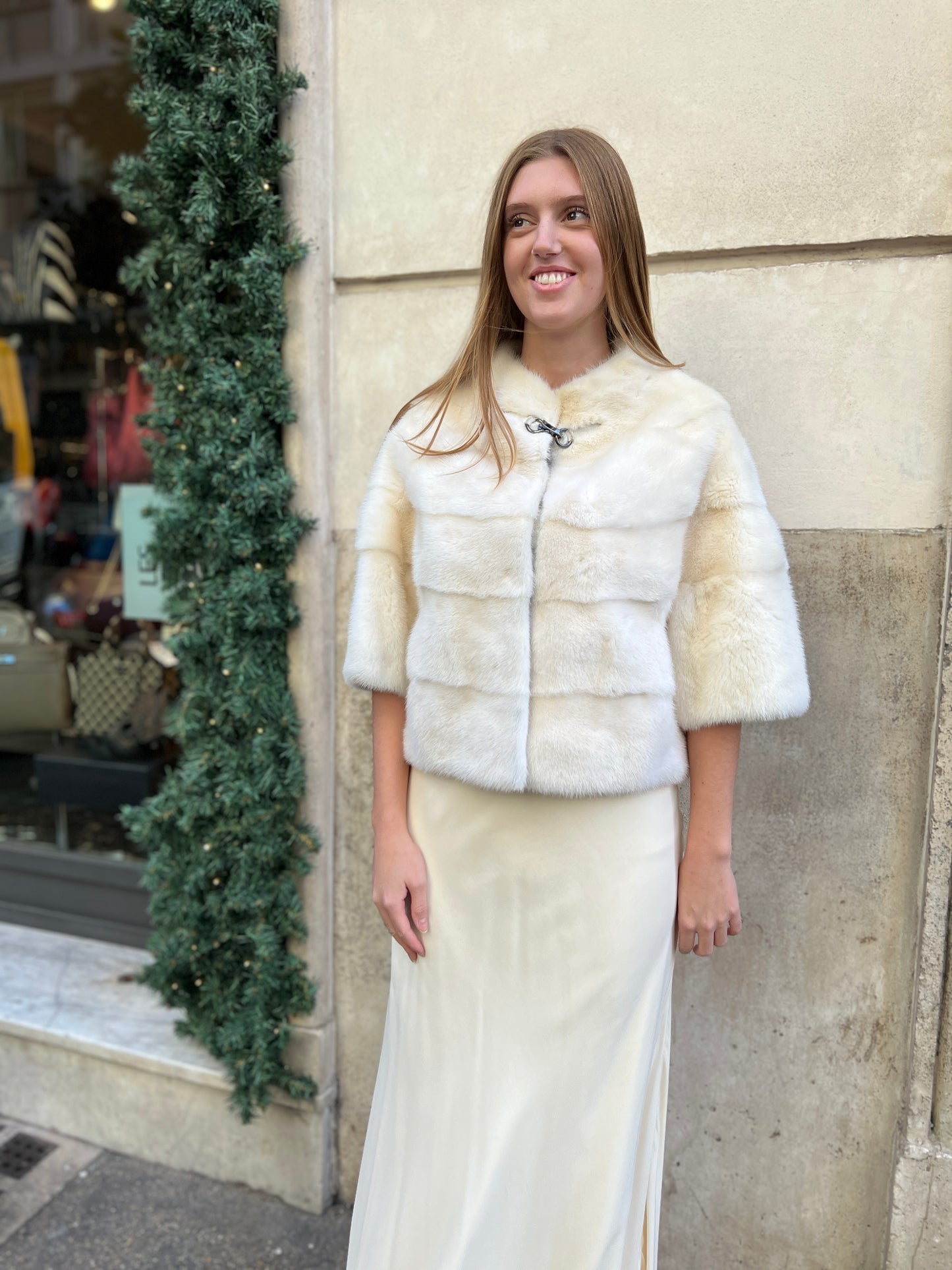 Manzoni 24 cream mink fur