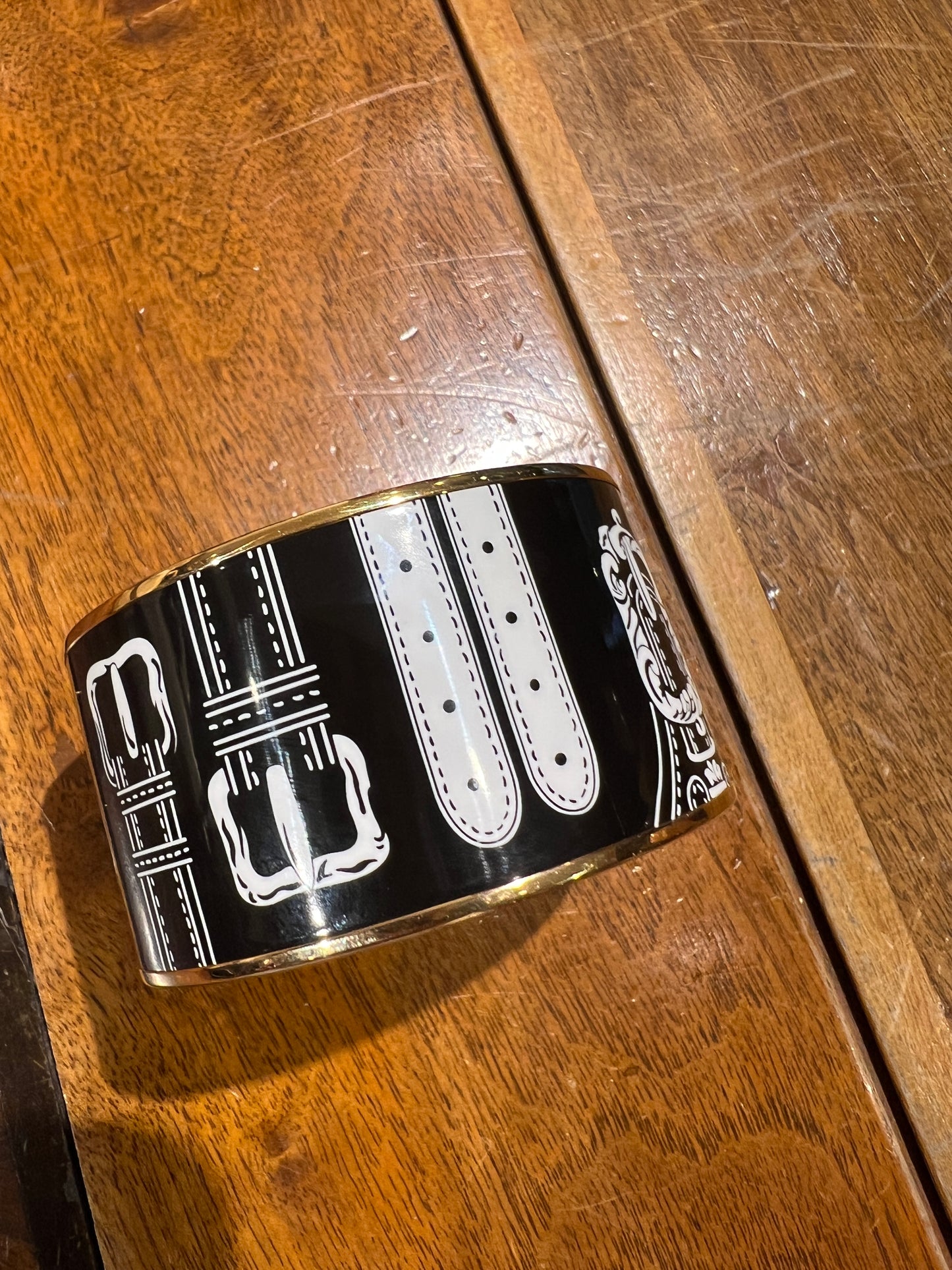Hermès bracciale smaltato fibbie