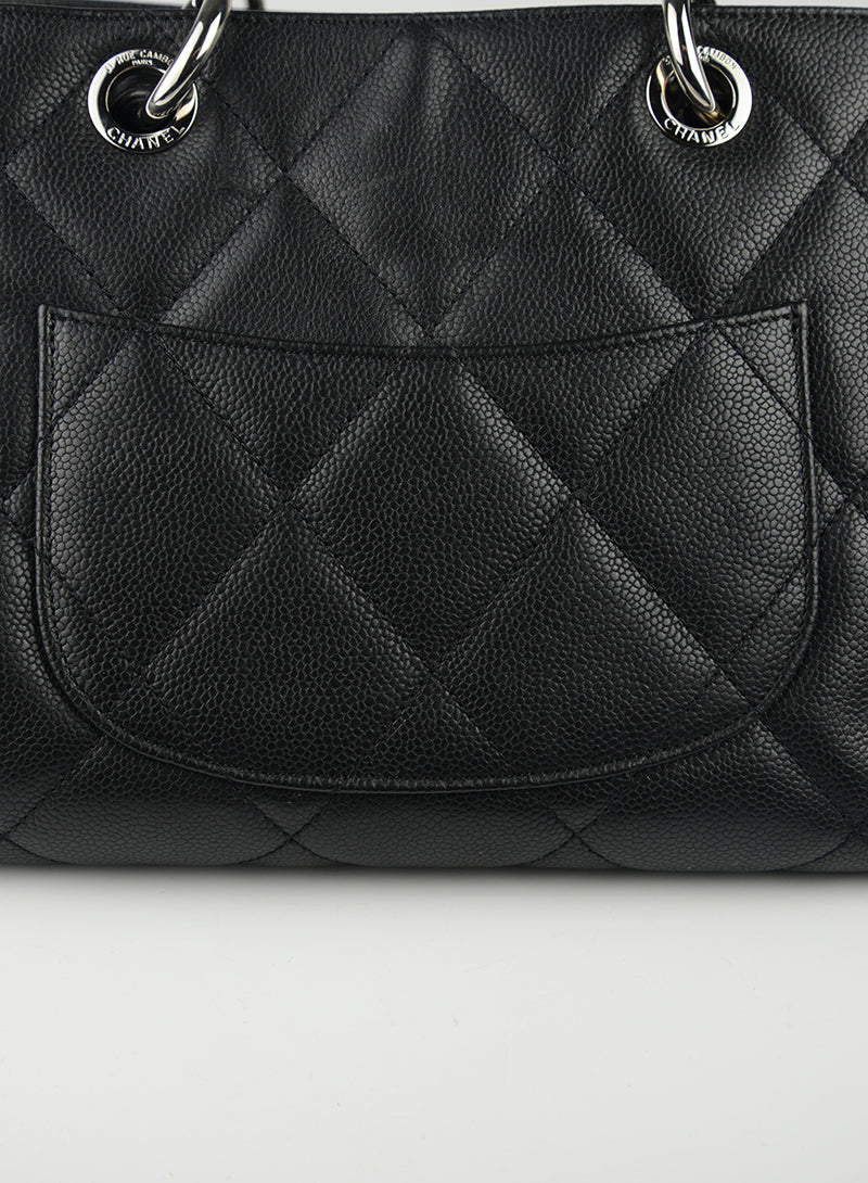 Chanel Borsa in pelle Caviar nera