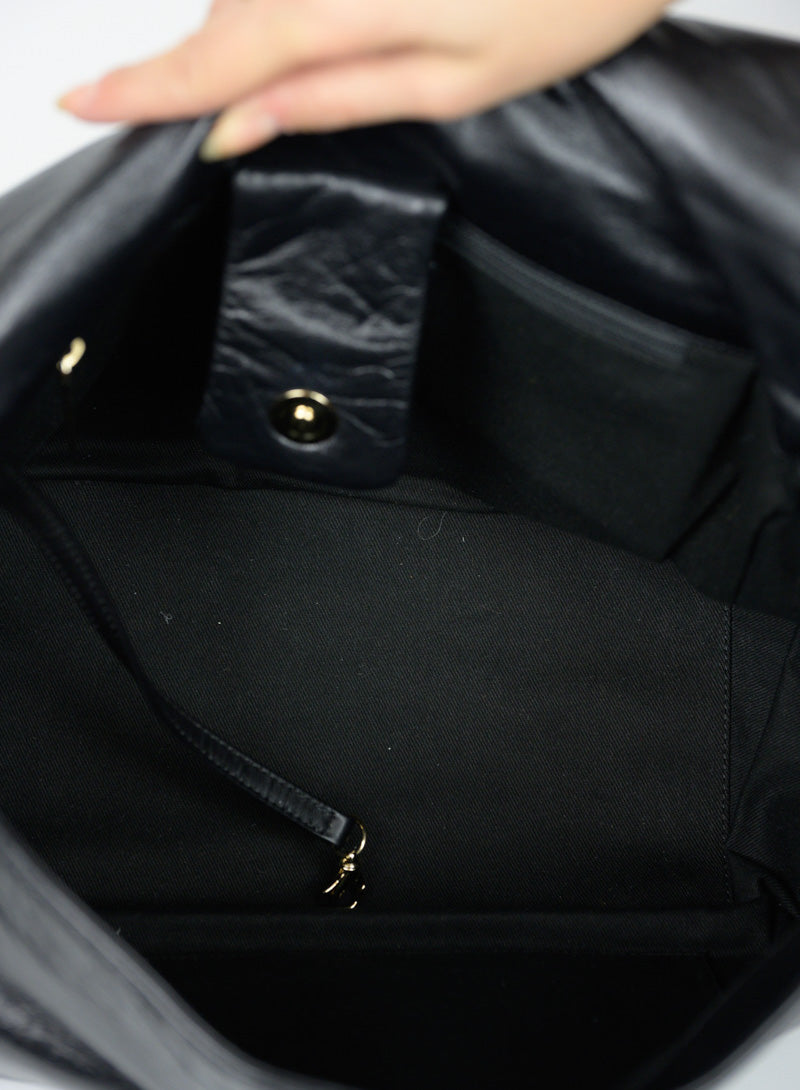 Chanel Borsa in pelle nera effetto lastricato