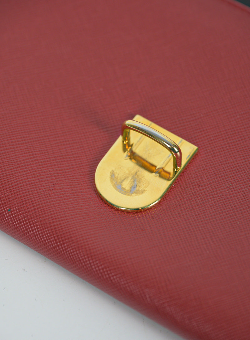 Prada Pochette in pelle Saffiano rossa