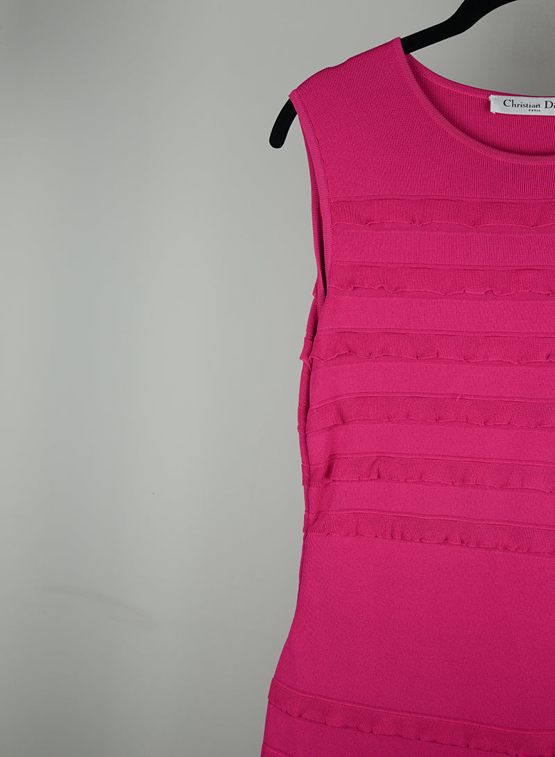 Dior Fuchsia knitted dress with ruffles - Size. 42