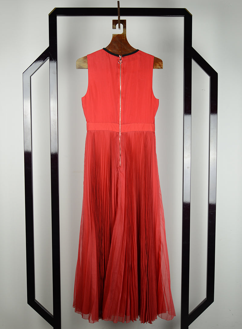 Gucci Abito lungo rosso con ricamo fiori - Tg. 40