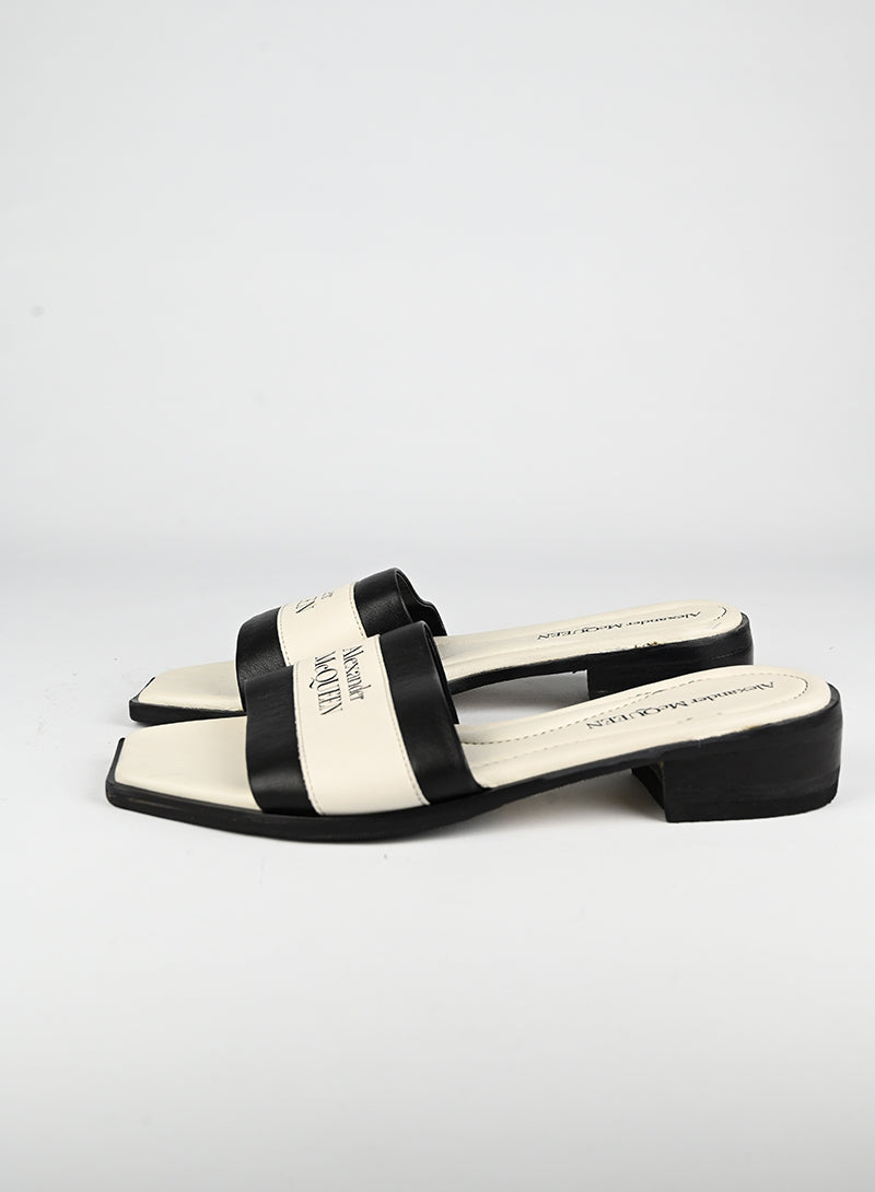 Alexander Mc Queen Sandali bianchi- N. 39