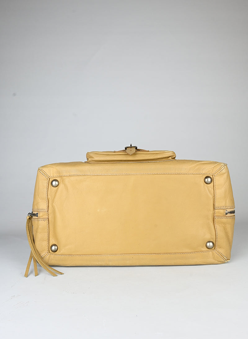 Balenciaga Borsa a bauletto in pelle beige