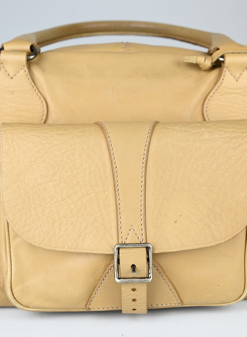 Balenciaga Borsa a bauletto in pelle beige