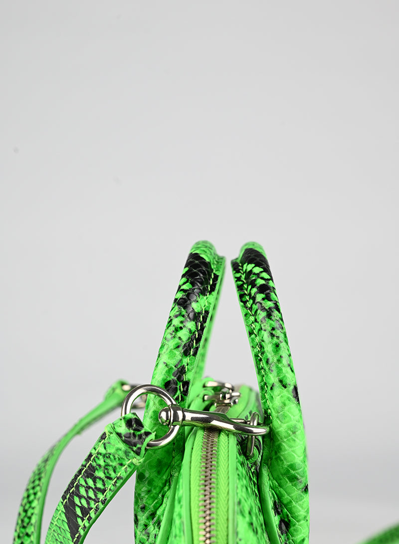 Balenciaga Borsa Ville XXS in pelle verde fluo
