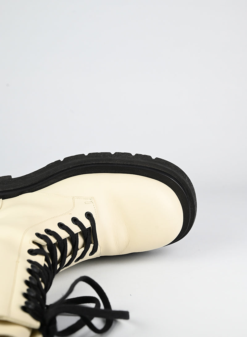 Bottega Veneta Anfibi in pelle bianca - N. 39