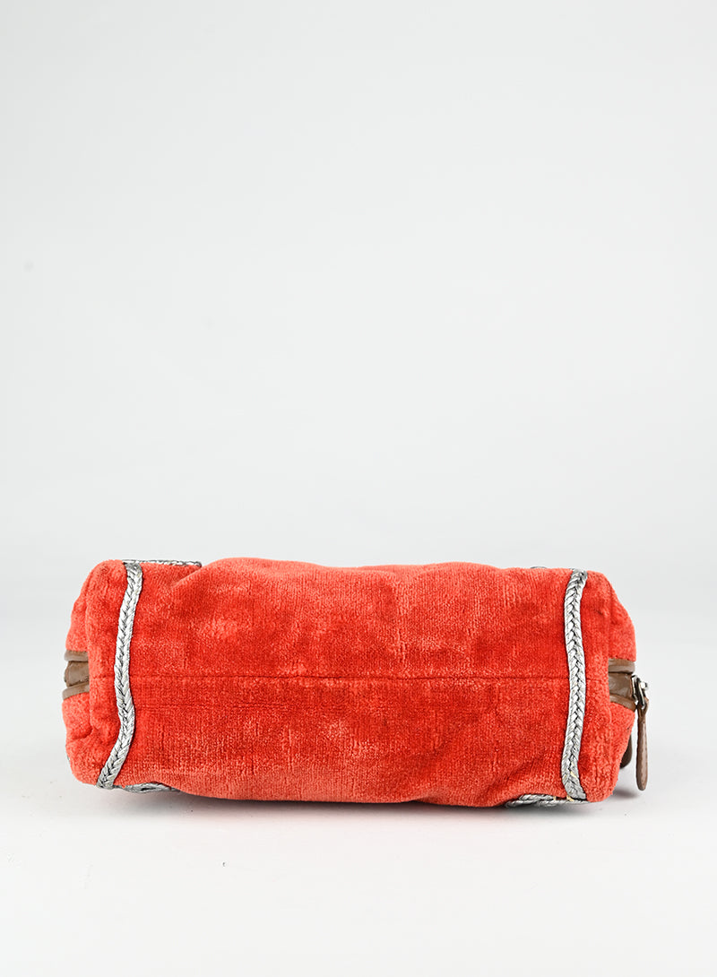 Bottega Veneta Beauty Case in velluto rosso