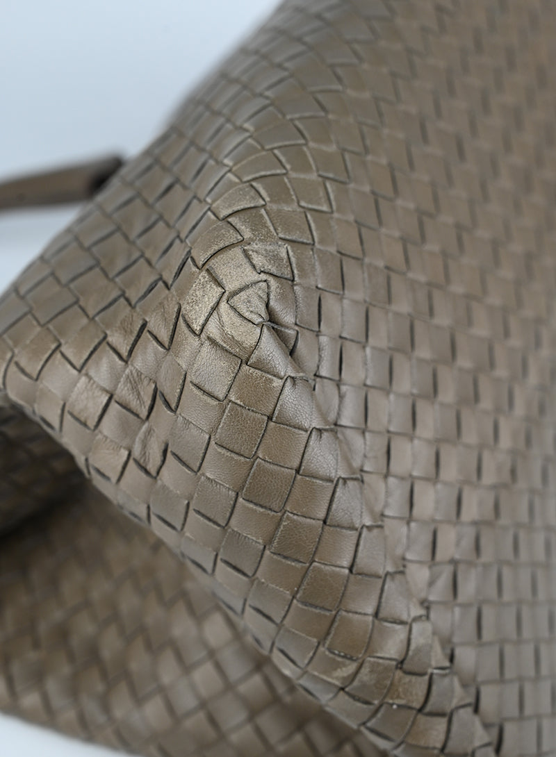 Bottega Veneta Borsa Milano in pelle fango