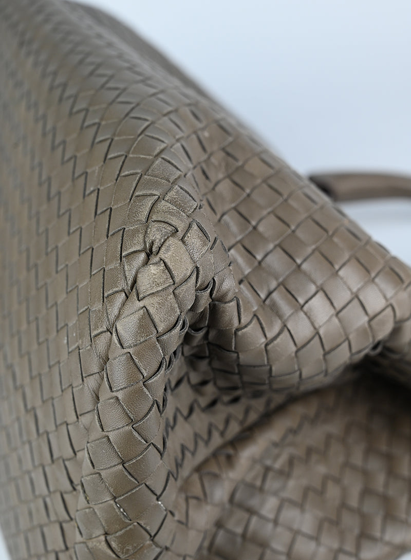 Bottega Veneta Borsa Milano in pelle fango