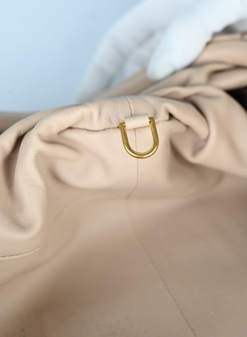 Bottega Veneta Pouch in pelle cipria
