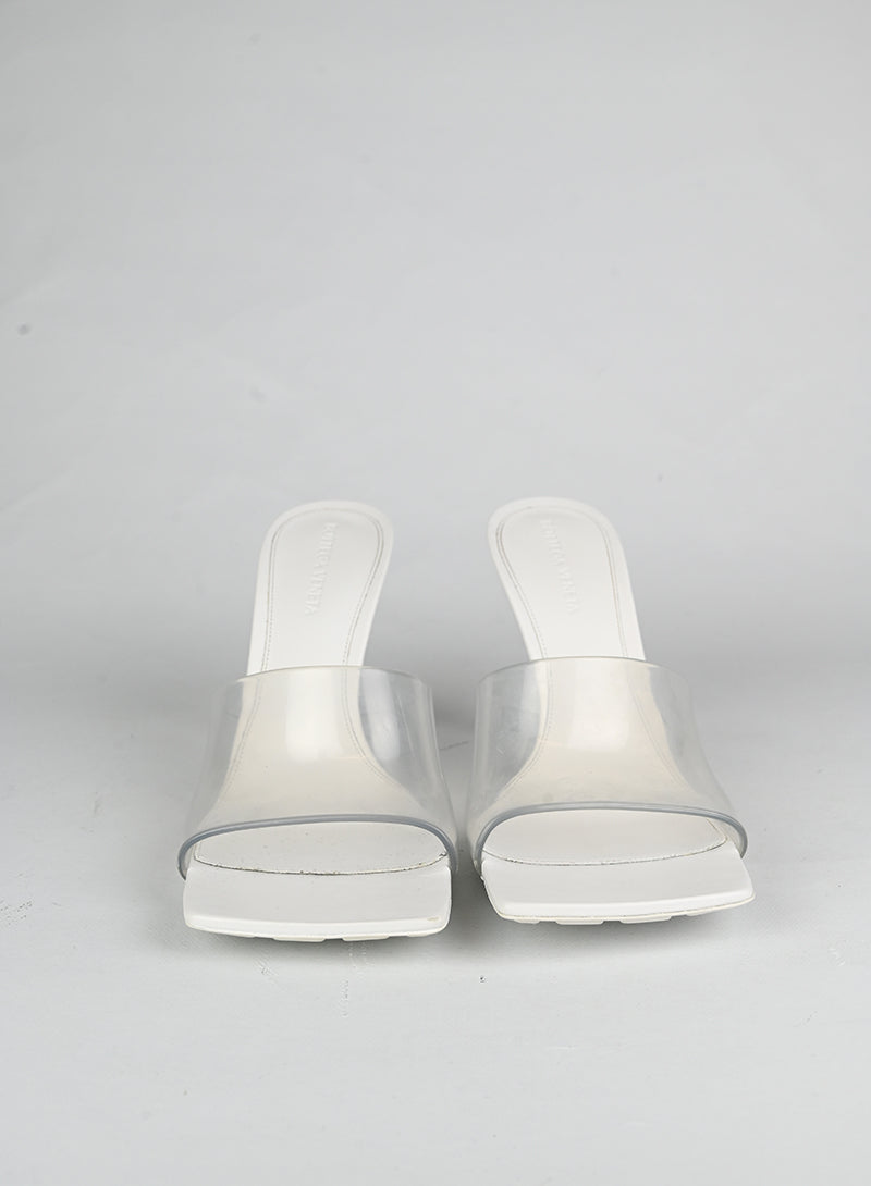 Bottega Veneta Sandali bianchi in pvc - N. 39