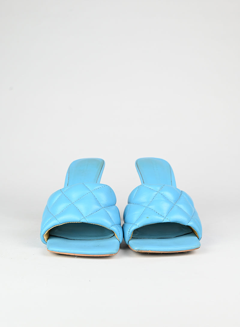Bottega Veneta Mules in pelle celeste - N. 38