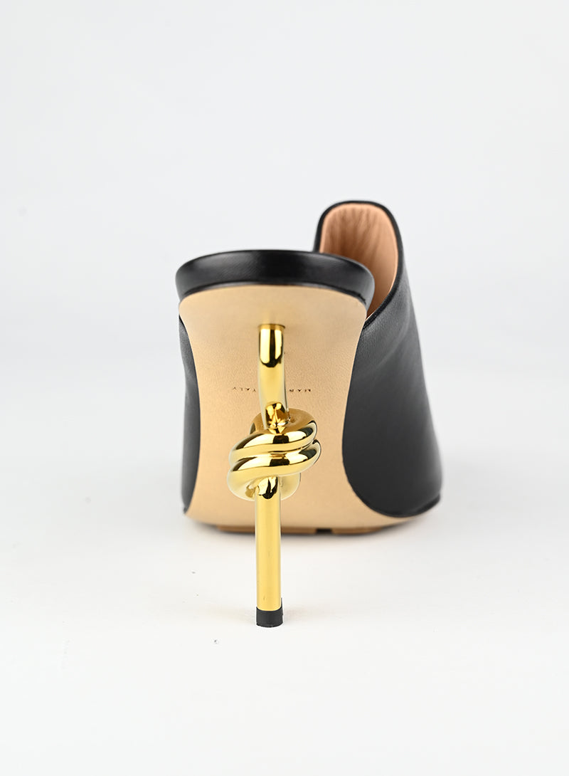 Bottega Veneta Sandali Sabot Knot in pelle nera - N. 39