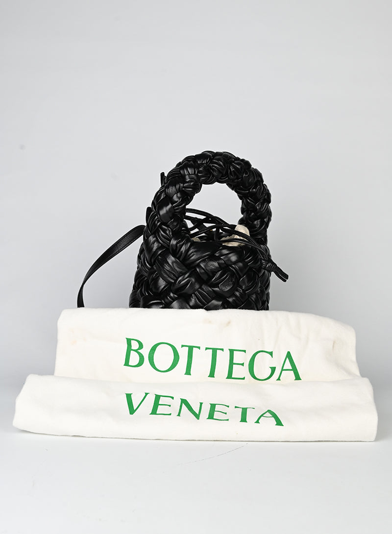 Bottega Veneta Kalimero Bucket in pelle nera