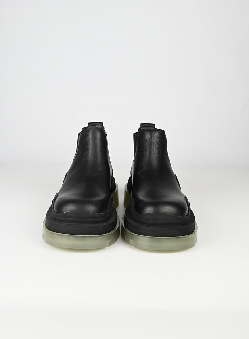 Bottega Veneta Stivaletti Tire in pelle nera - N. 39