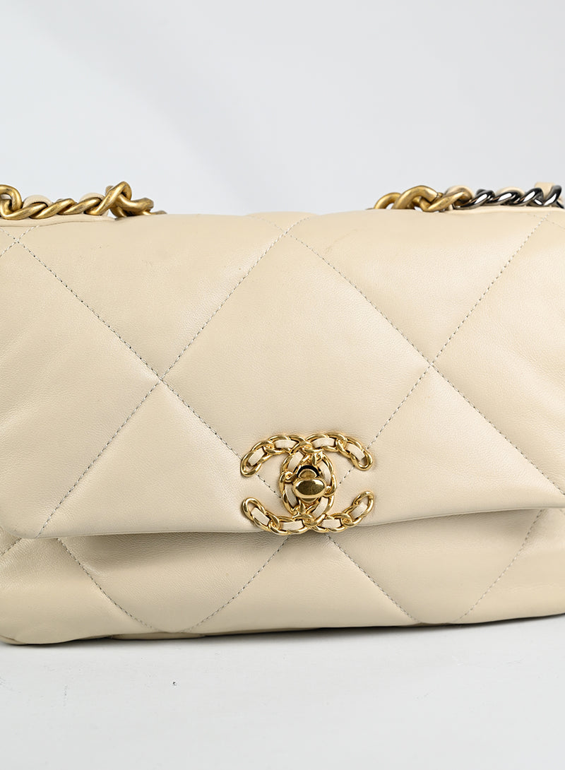 Chanel Borsa 19 in pelle panna
