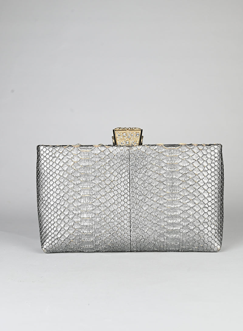 Chanel Pochette in pelle pitone argento
