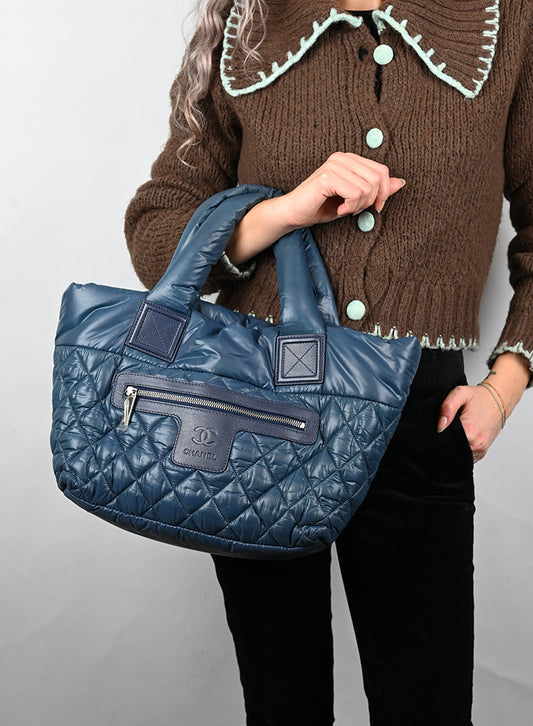 Chanel Borsa Cocoon media in tessuto petrolio