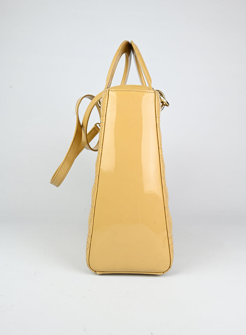 Dior Borsa Lady Dior Large in vernice beige