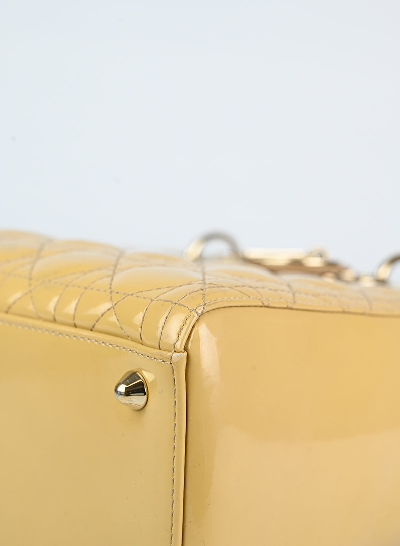Dior Borsa Lady Dior Large in vernice beige