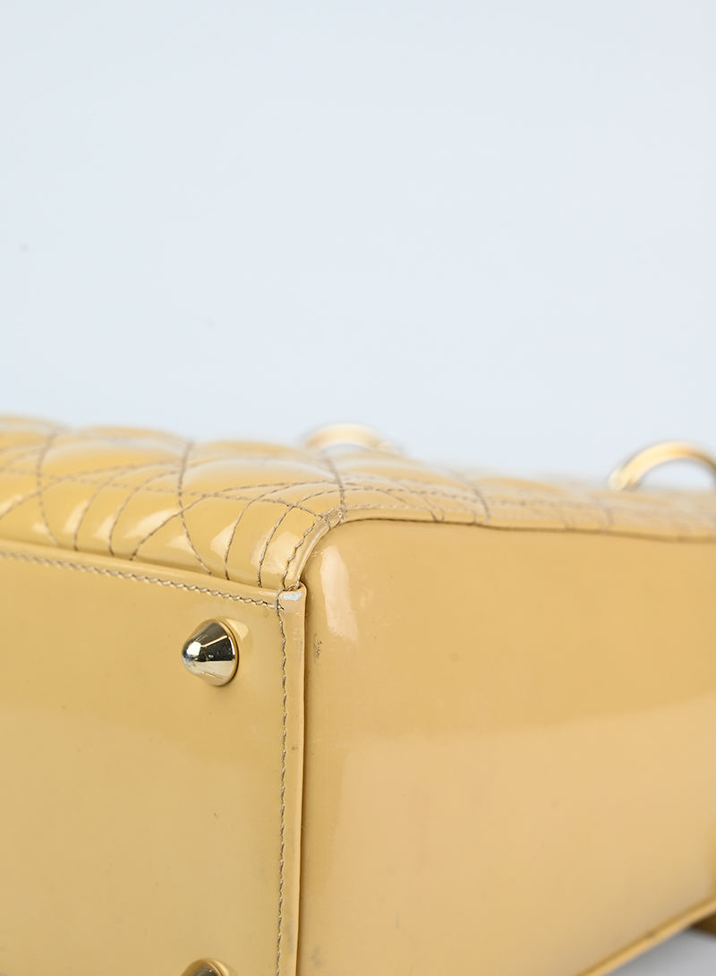 Dior Borsa Lady Dior Large in vernice beige