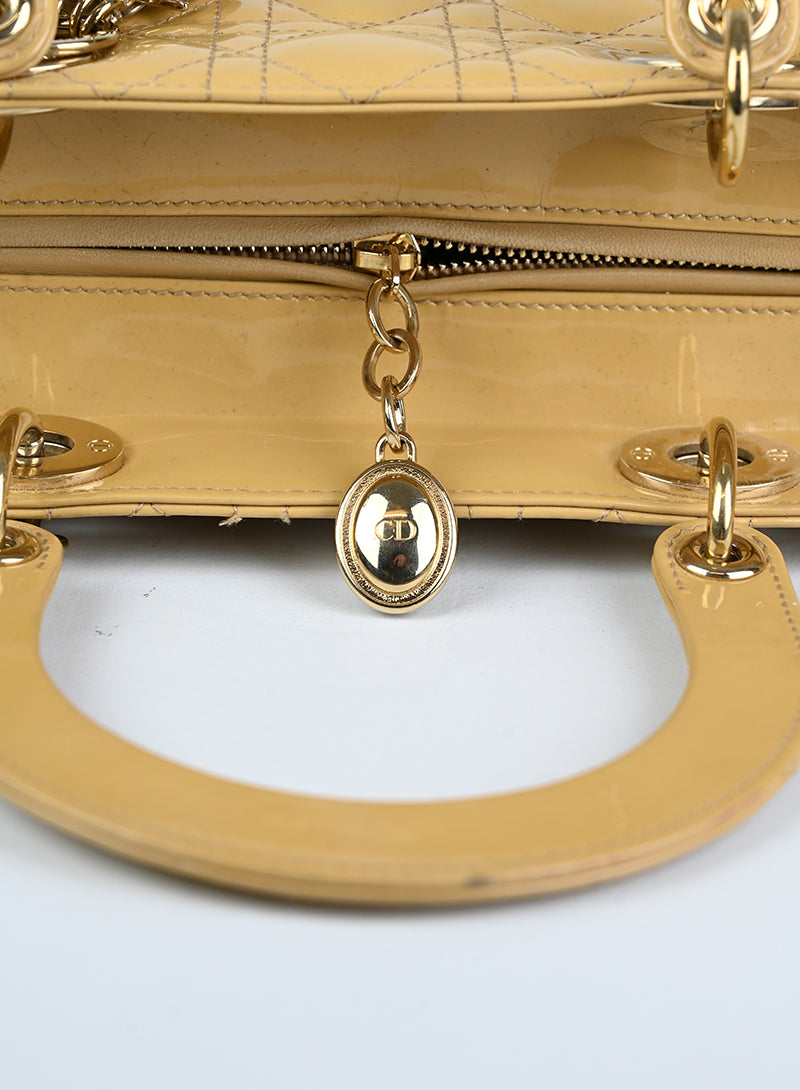 Dior Borsa Lady Dior Large in vernice beige