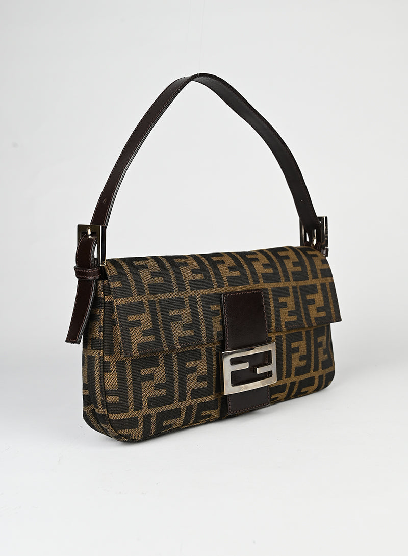 Fendi Baguette in tessuto Zucca FF