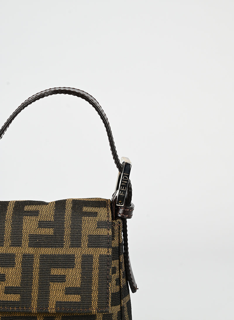 Fendi Baguette in tessuto Zucca FF