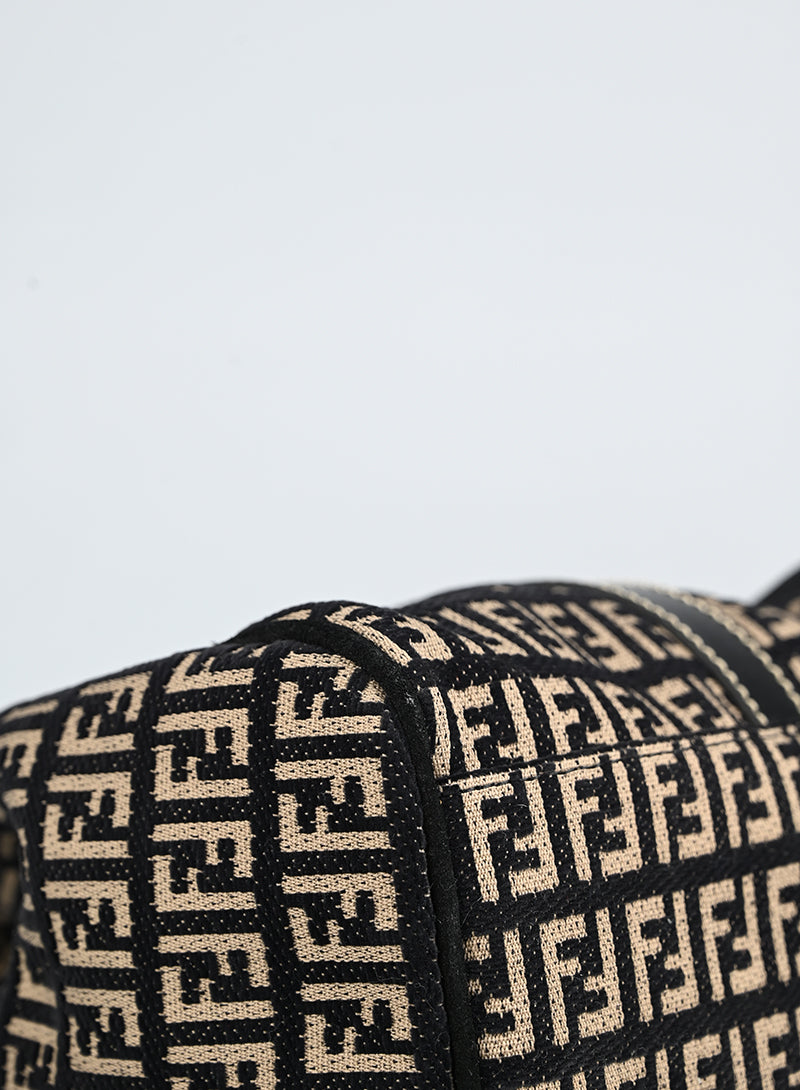 Fendi Borsa Trapeze Zucca in canvas