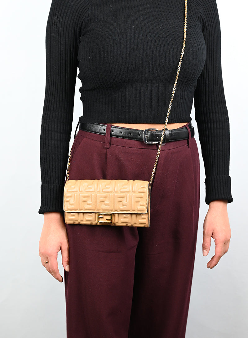 Fendi Borsina in pelle beige FF