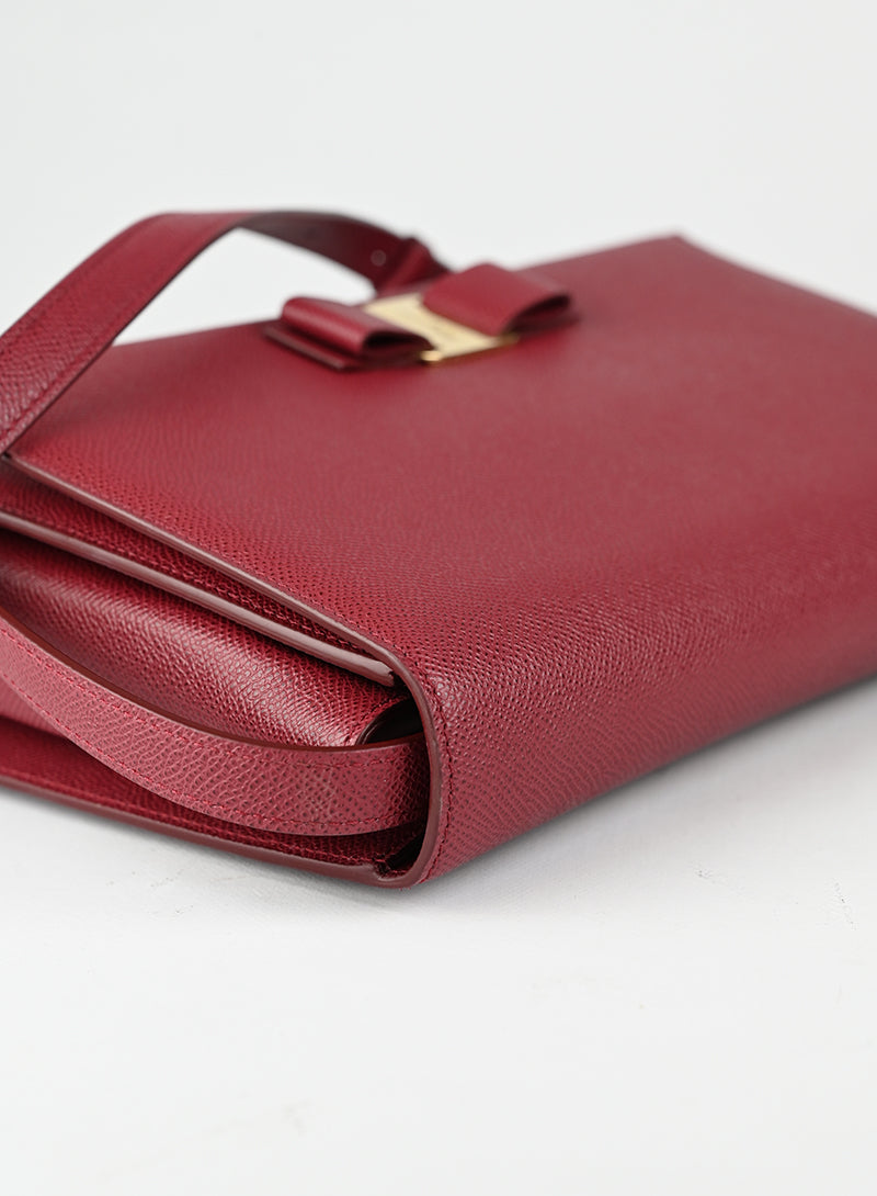 Ferragamo Borsa New Ginny in pelle bordeaux