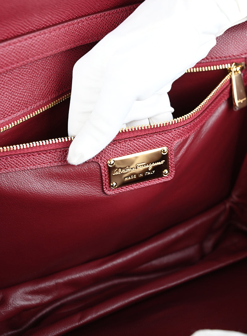 Ferragamo Borsa New Ginny in pelle bordeaux