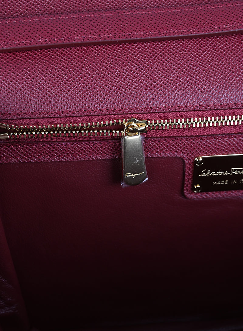 Ferragamo Borsa New Ginny in pelle bordeaux