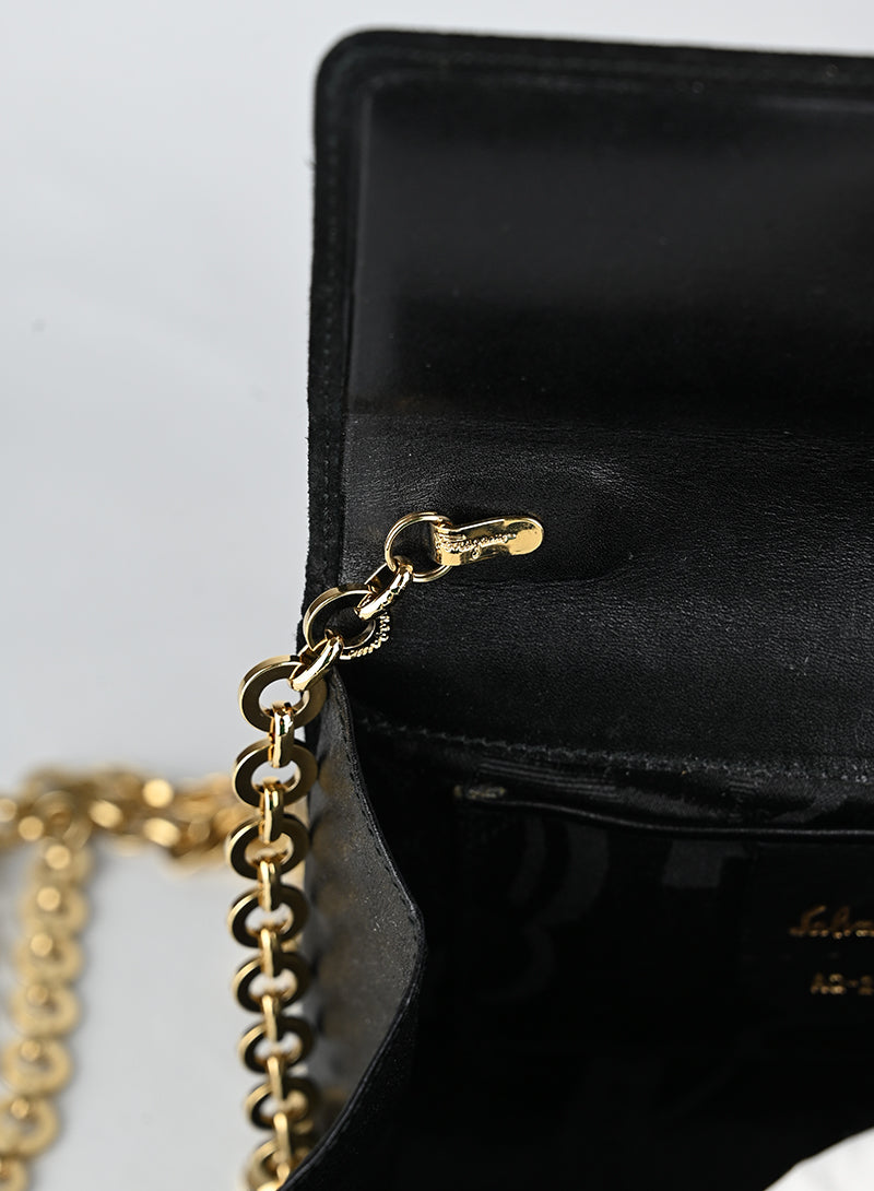 Salvatore Ferragamo Borsa a tracolla in suede nera