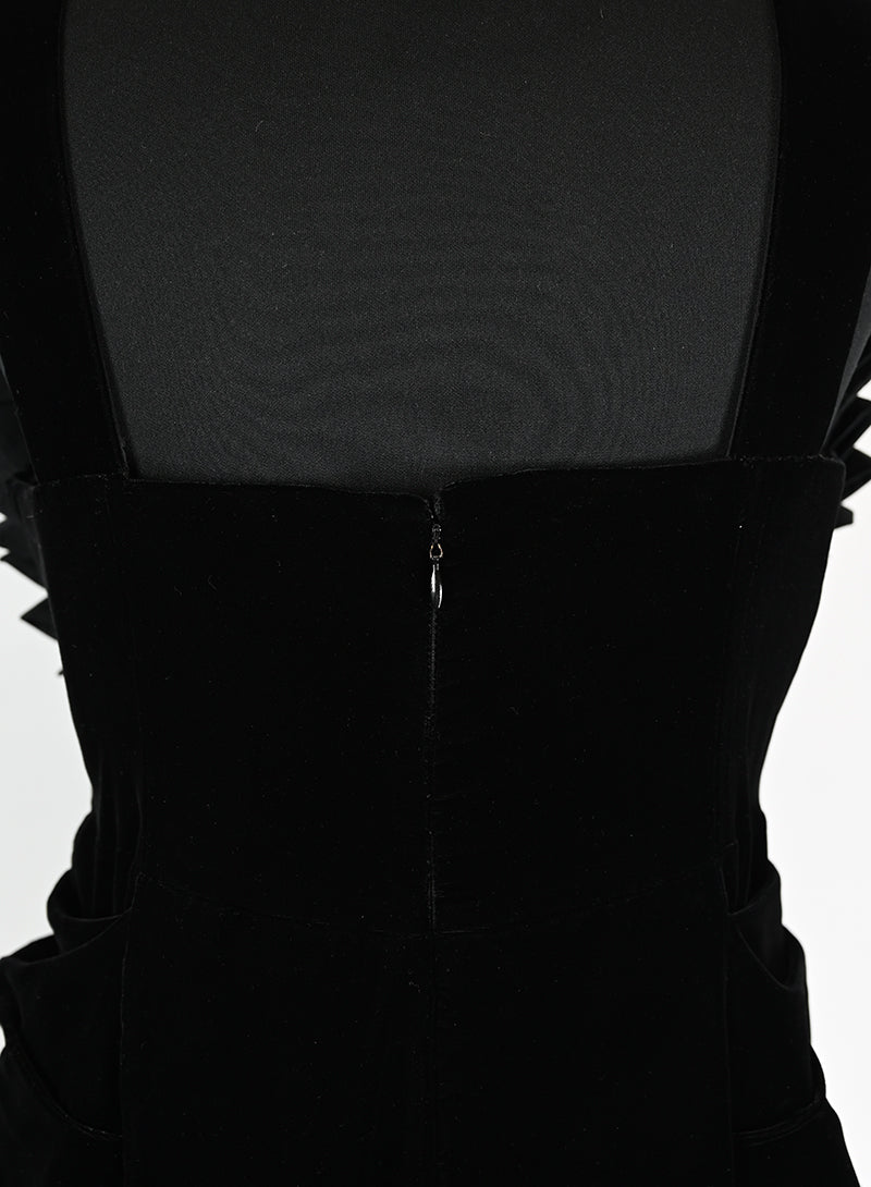 Giorgio Armani Abito in velluto nero - Tg. 44