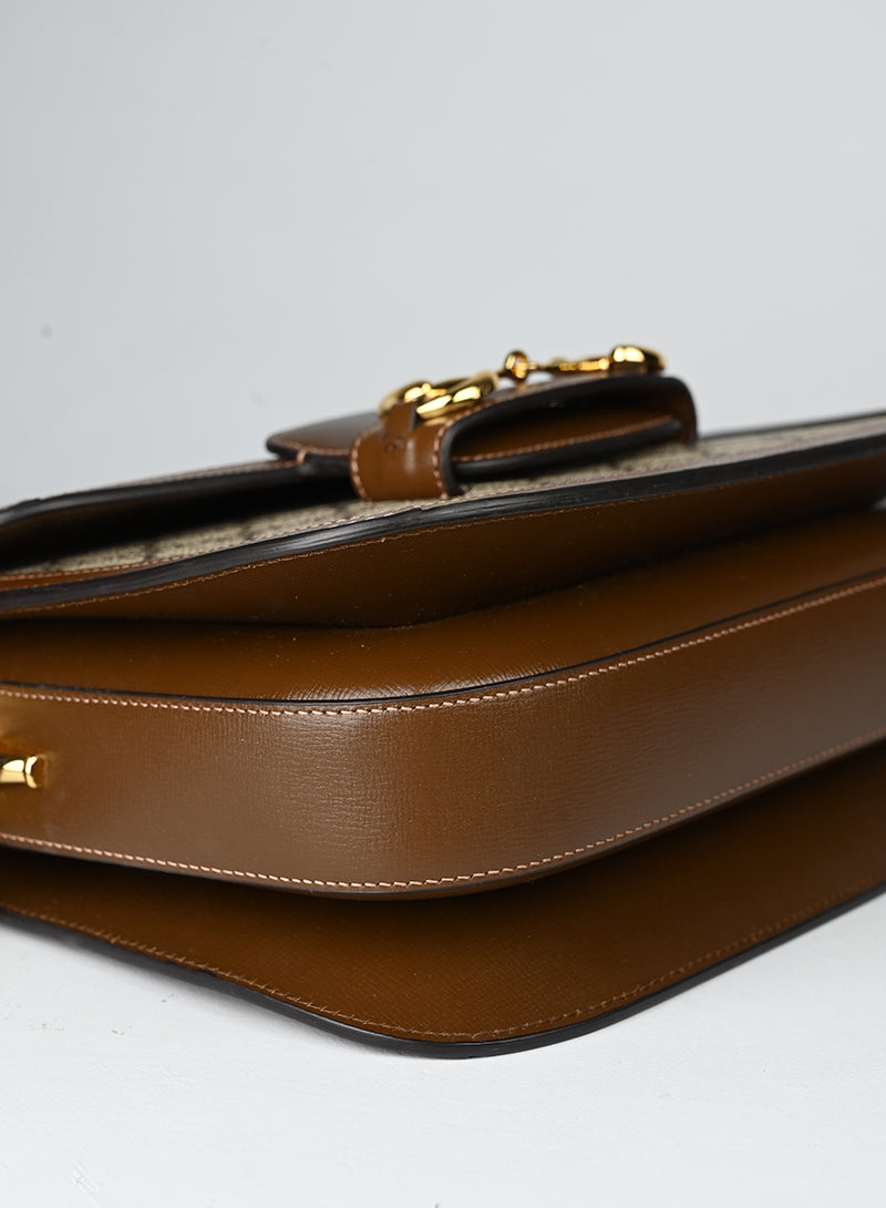 Gucci Borsa Horsebit in Monogram beige
