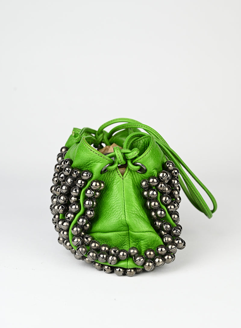 Jamin Puech Borsa in pelle verde con sonagli