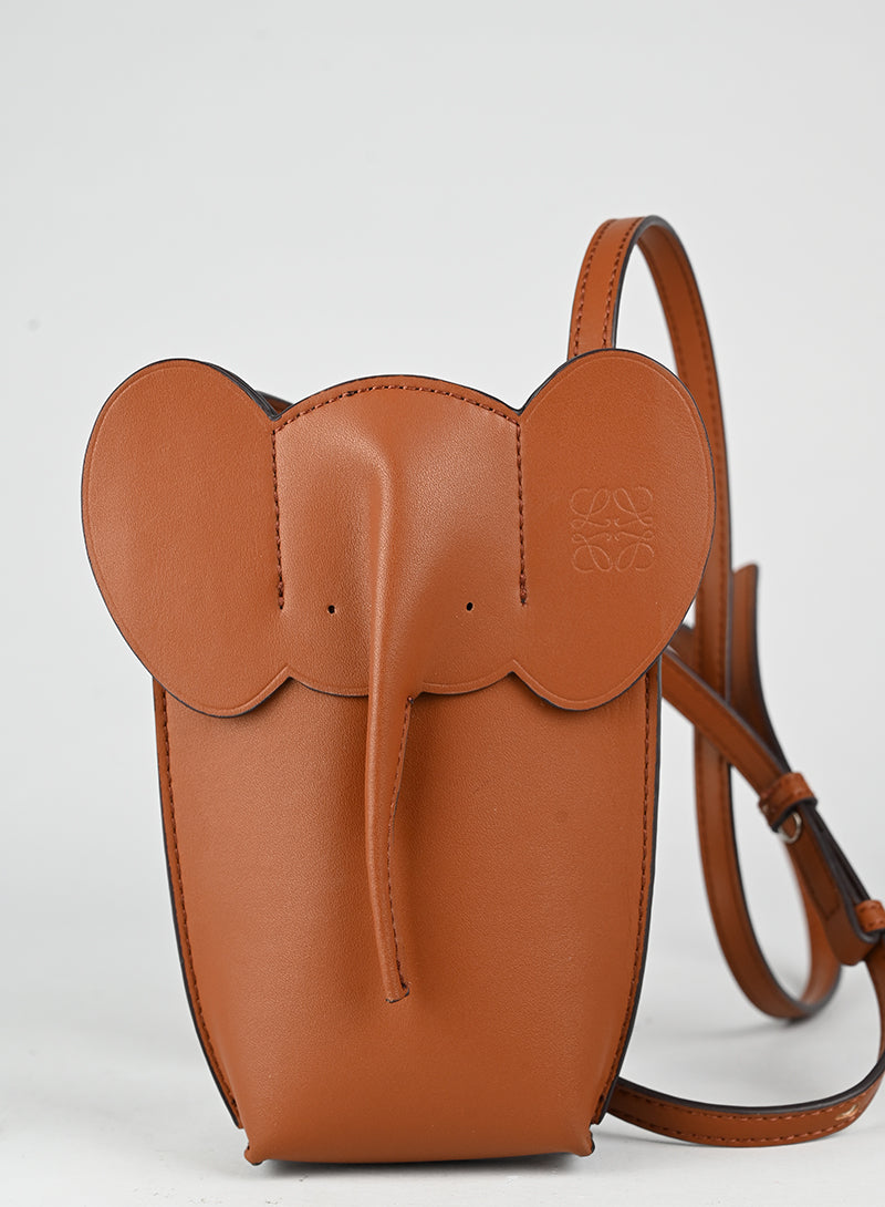 Loewe Portacellulare in pelle con elefantino