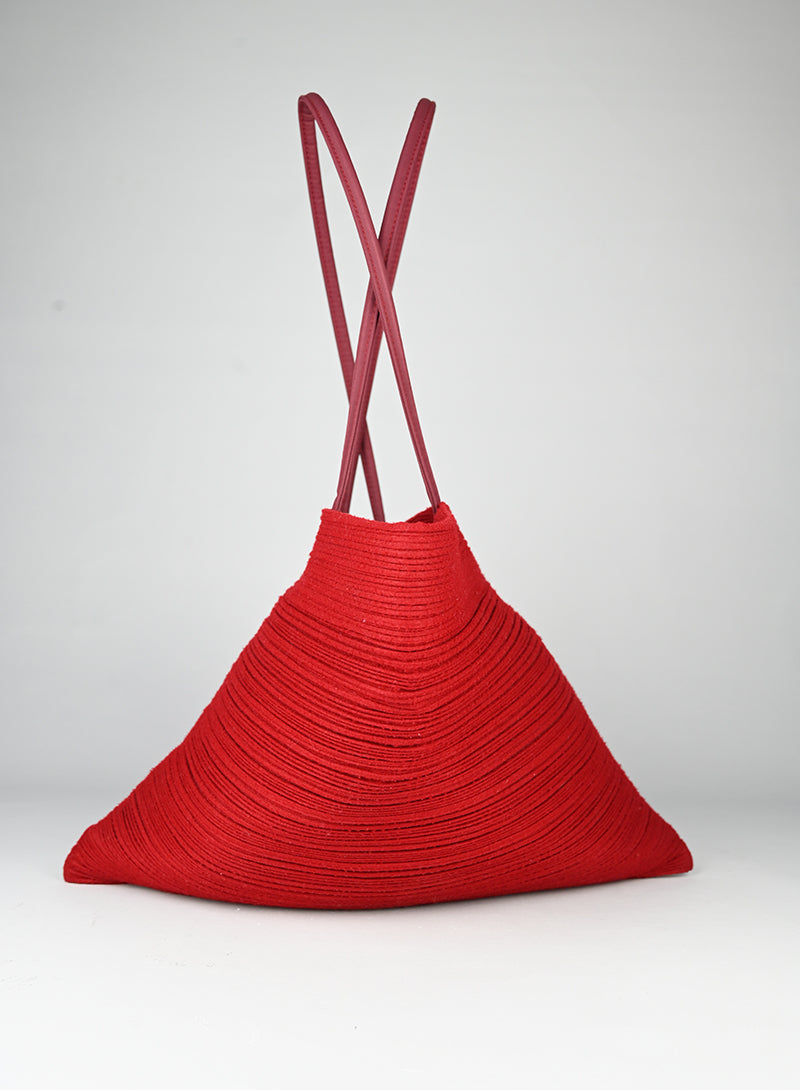Pleats Please Miyake Borsa trangolare rossa