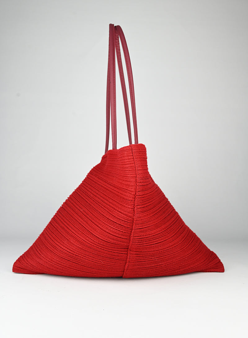 Pleats Please Miyake Borsa trangolare rossa