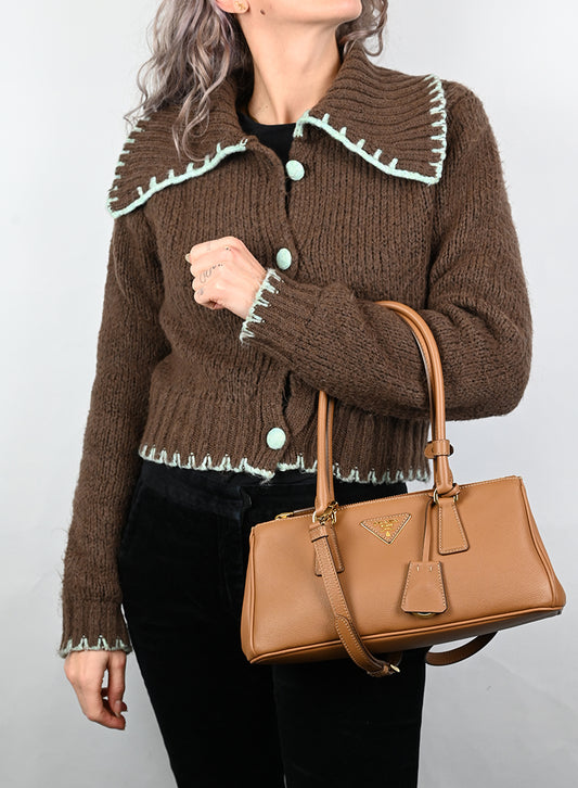 Prada Borsa Galleria Medium in pelle caramello