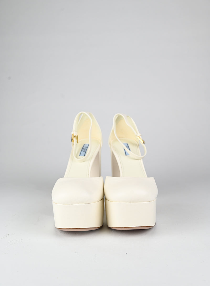 Prada Sandali con plateau in pelle bianca - N. 39 ½