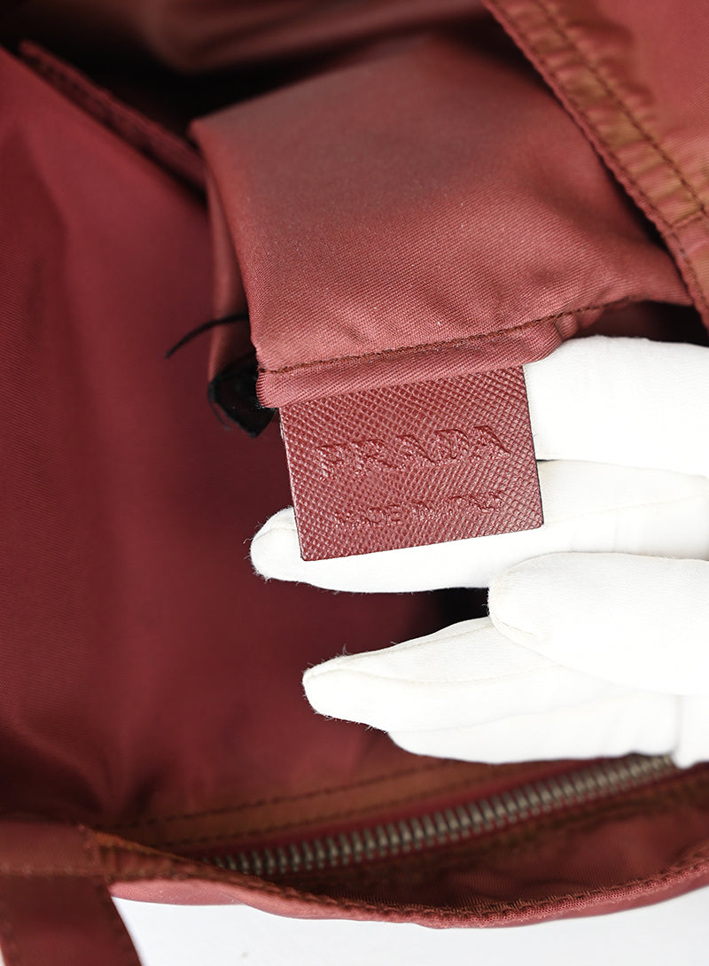 Prada Tote Bag in tela Nylon bordeaux