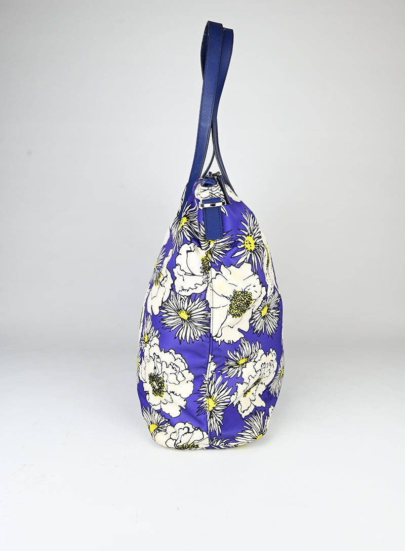 Prada Shopper in Nylon con Margherite