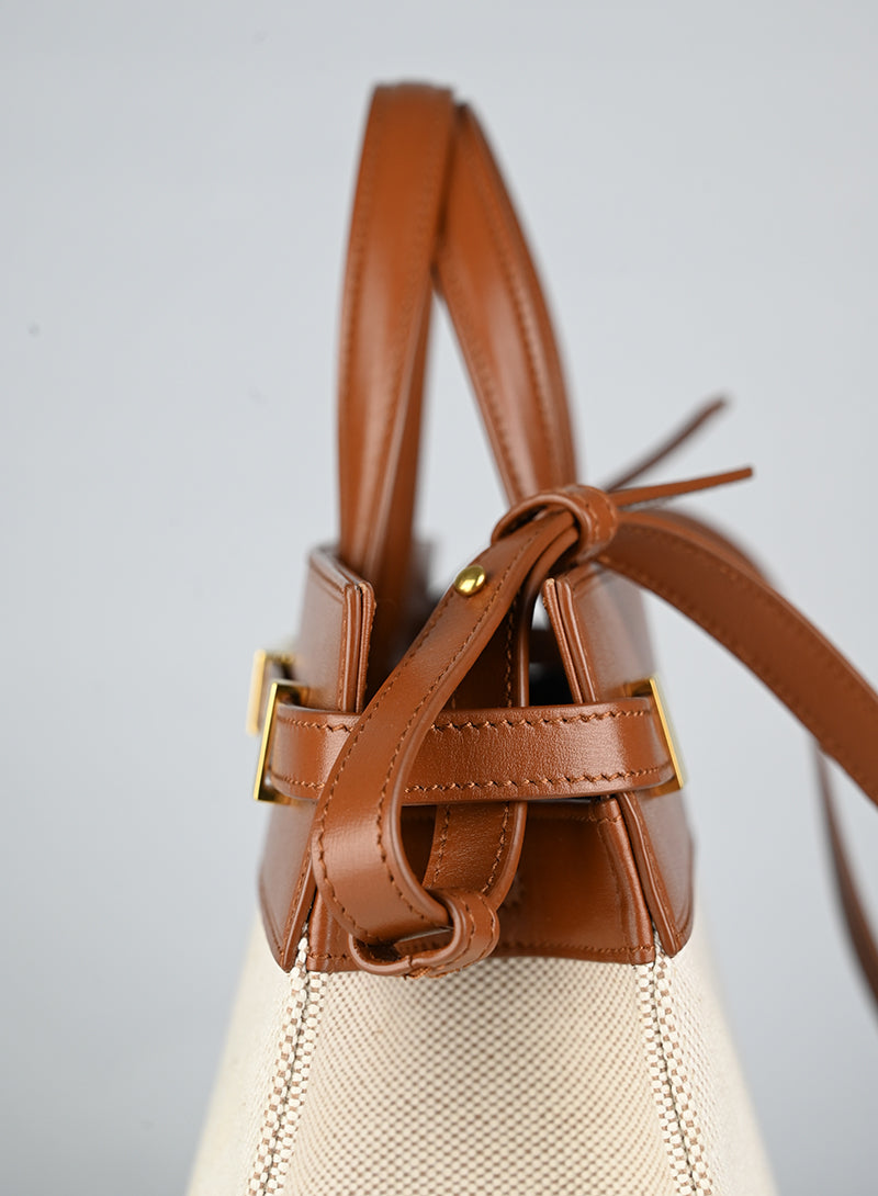 Saint Laurent Borsa Manhattan in canvas beige