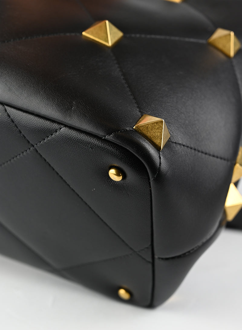 Valentino Borsa Roman Stud in pelle nera