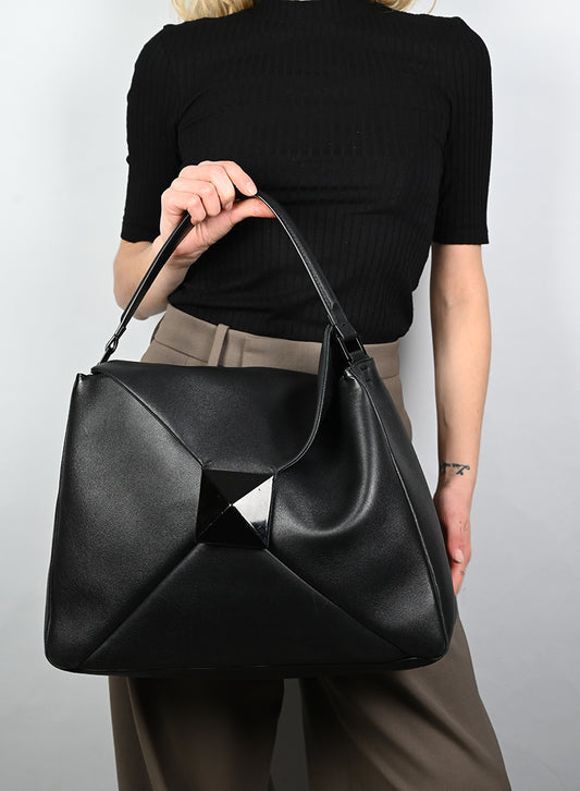 Valentino Borsa in pelle nera con maxi stud